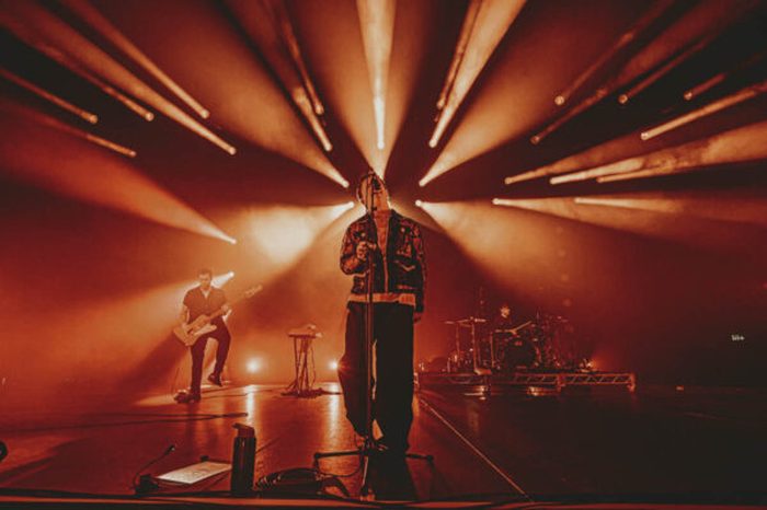 6lack & Nothing But Thieves — photo 1