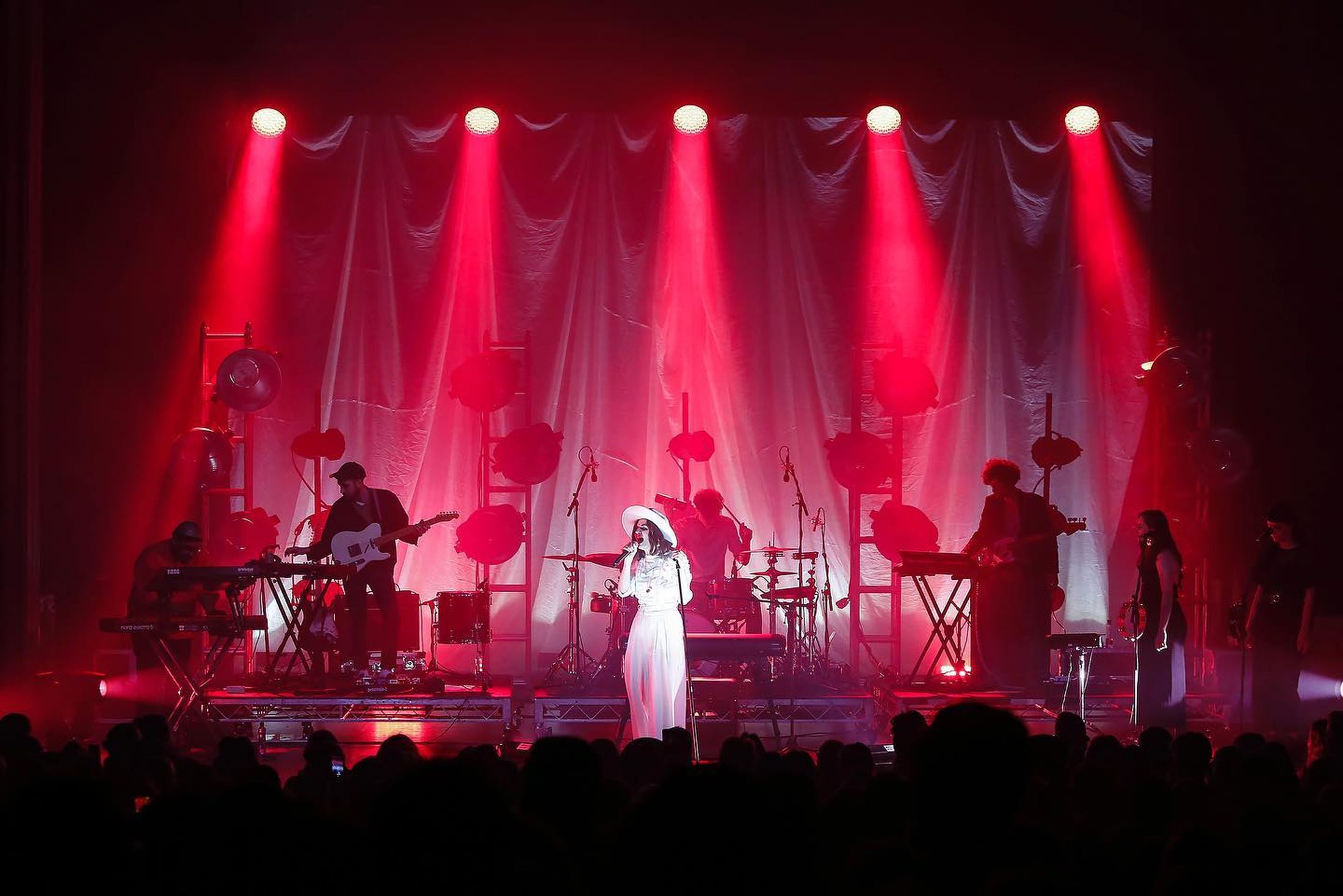 Meg Mac Tour